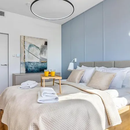 Apartment Okrzei Delux - Comfy *